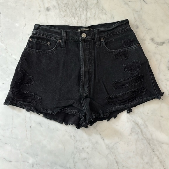 Abercrombie & Fitch High Rise Cheeky Black Distressed Denim Shorts Size 27 - Picture 1 of 5